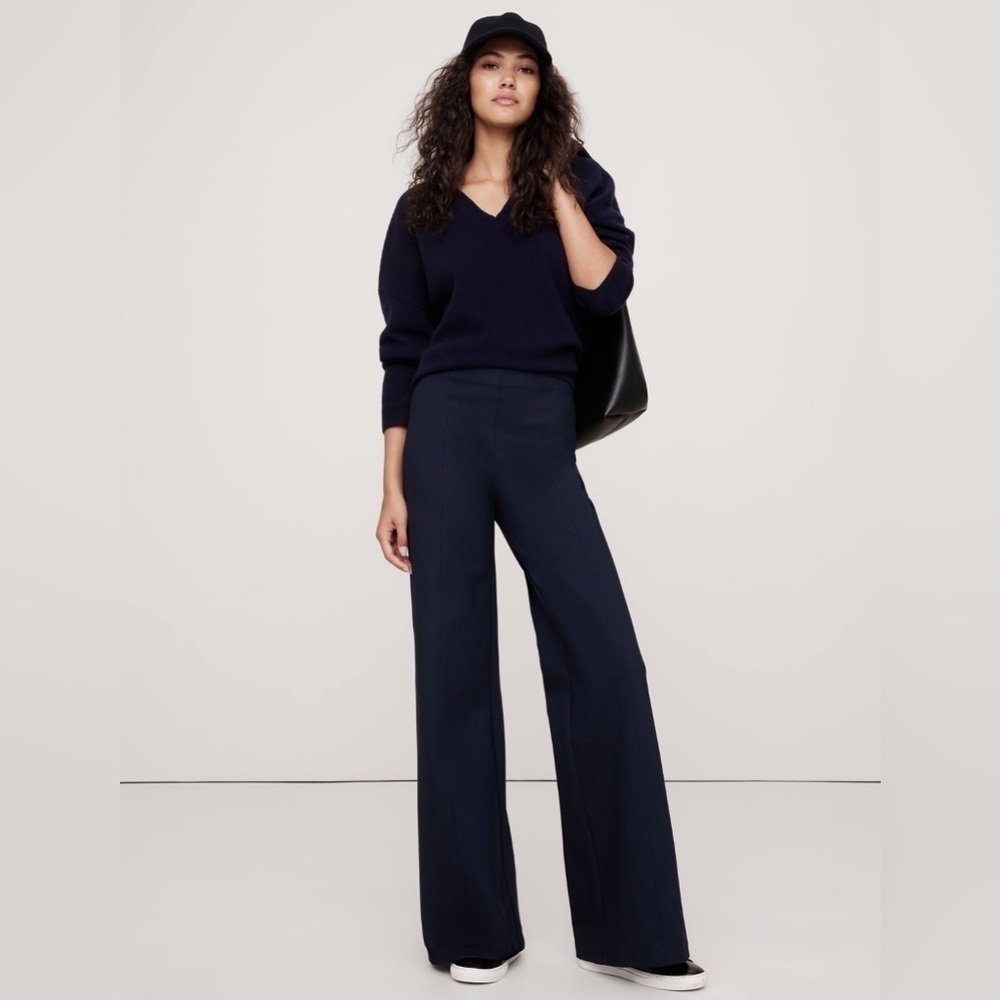 NWT! Banana Republic Navy Blue Wide-Leg Everywhere Ponte Pant 📻3️⃣